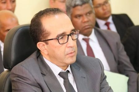 انقطاعات الكهرباء بإزمورن تثير غضب الساكنة.. ومطالب بتدخل عامل الحسيمة لوضع حد لمعاناة متواصلة