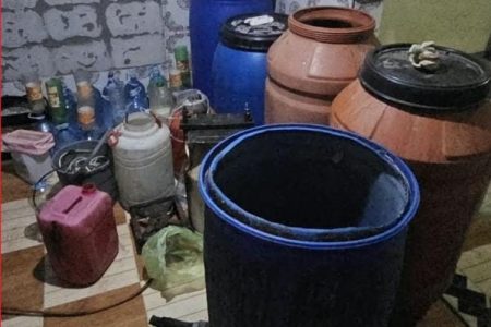 أمن شيشاوة: توقيف 05 أشخاص من بينهم سيدتان في قضية تتعلق بترويج المخدرات والمؤثرات العقلية وبيع الكحول